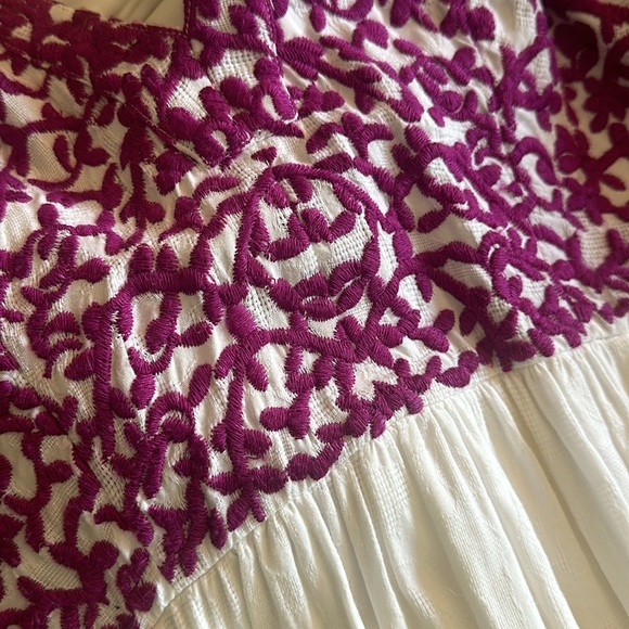 Embroidered Anthropologie Maxi Dress Size 6 - Picture 8 of 10